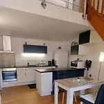 Résidence Les Seigneurs T1 En Duplex 50 M2 *