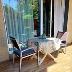 Spacieuse Dependance Duplex 50 M2 Classe 3 Etoiles Daire *