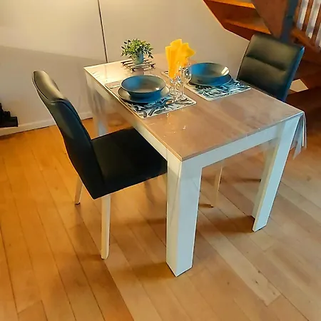 Apartment Spacieuse Dependance Duplex 50 M2 Classe 3 Etoiles Sans Vis-a-vis Greoux-les-Bains